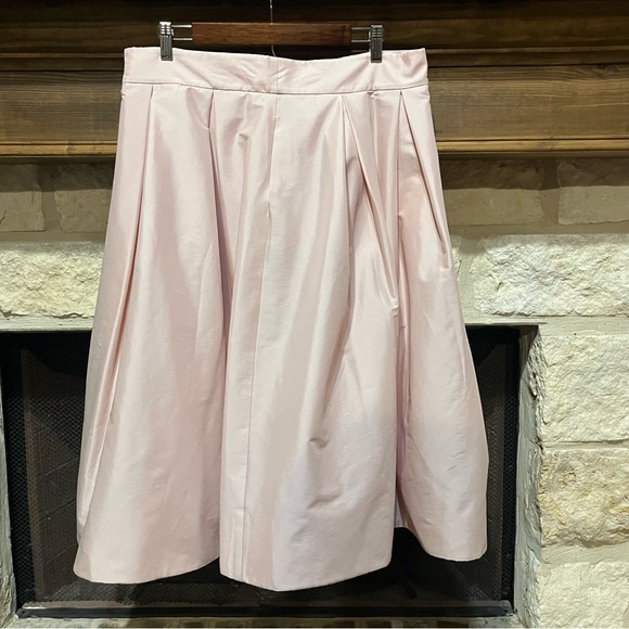 White House Black Market Light Pink Pleated Full Circle Satin Skirt Size 14 - Picture 2 of 12